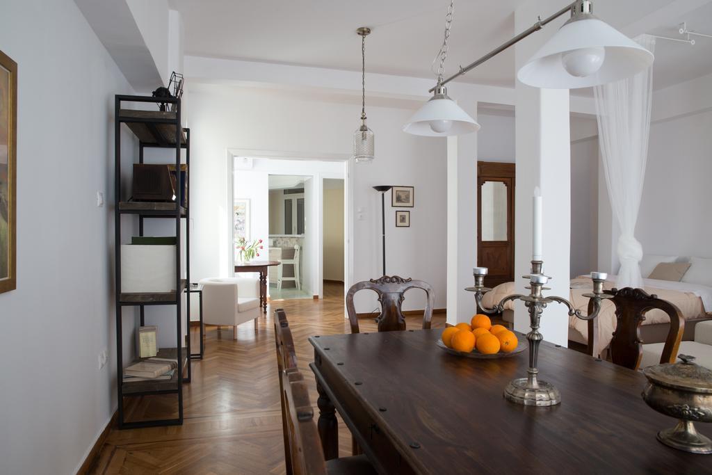 Hellenic Hospitality House Apartment Атина Екстериор снимка