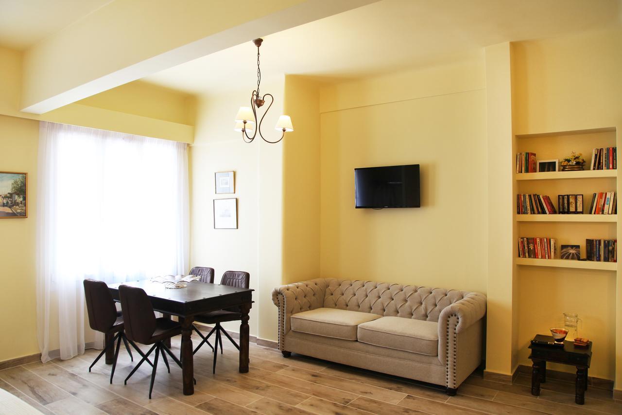 Hellenic Hospitality House Apartment Атина Екстериор снимка