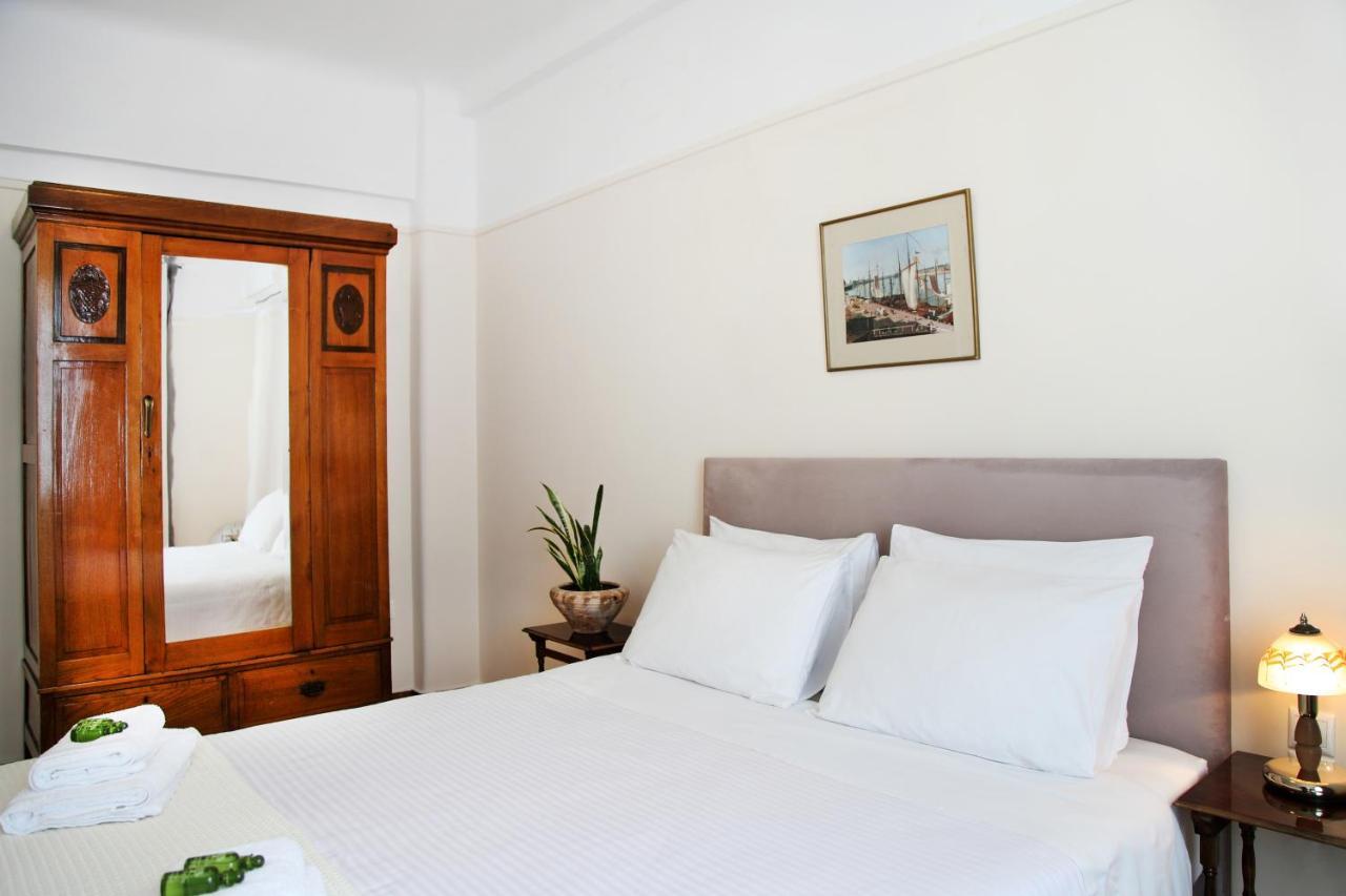 Hellenic Hospitality House Apartment Атина Екстериор снимка