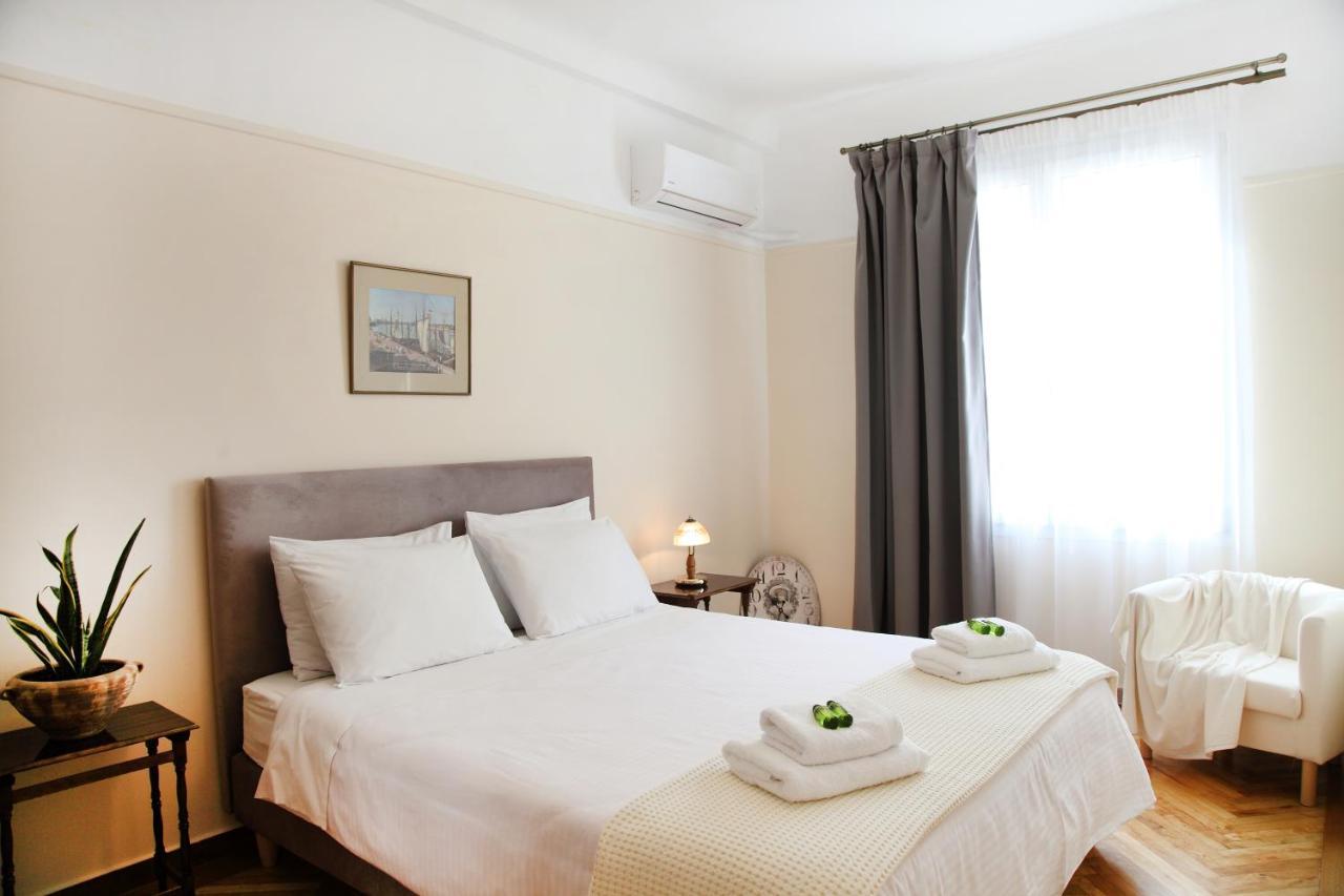 Hellenic Hospitality House Apartment Атина Екстериор снимка