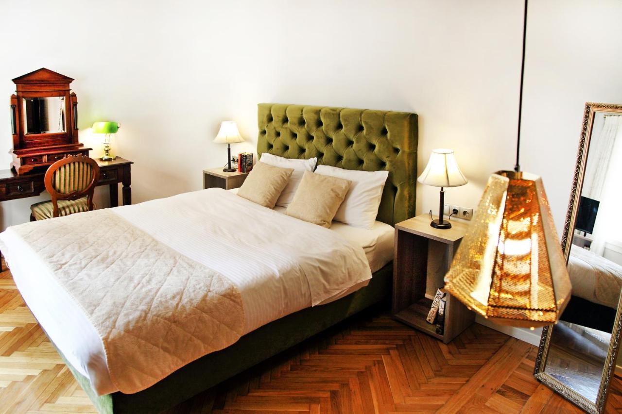 Hellenic Hospitality House Apartment Атина Екстериор снимка